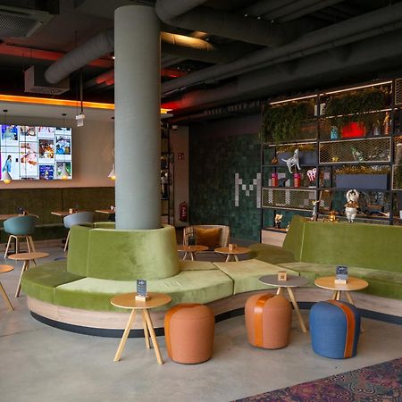Moxy Vienna City East Buitenkant foto