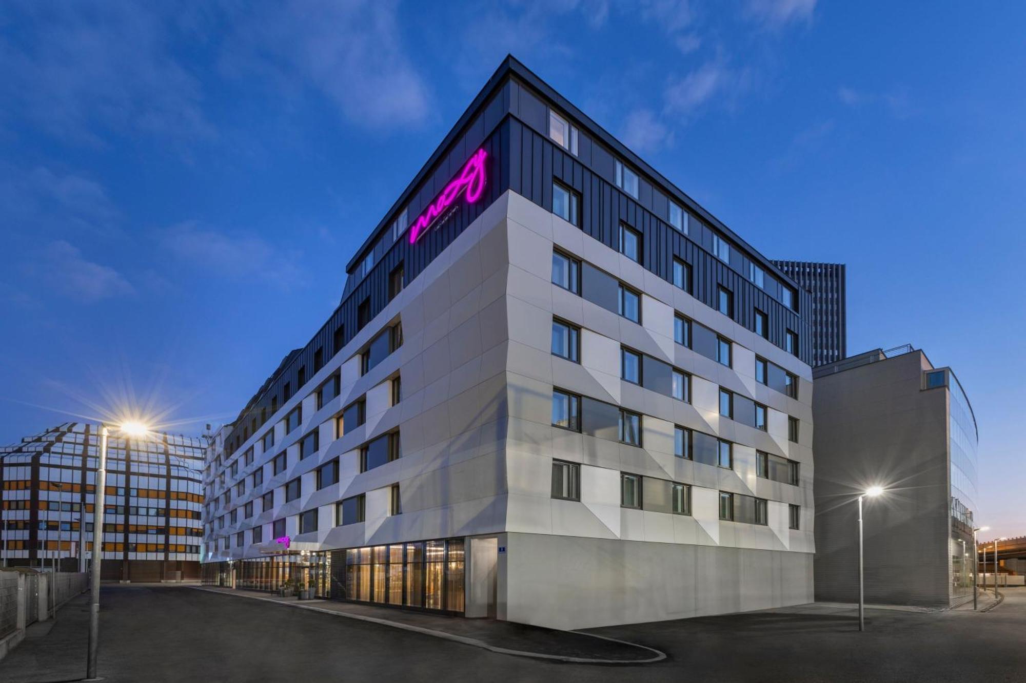 Moxy Vienna City East Buitenkant foto