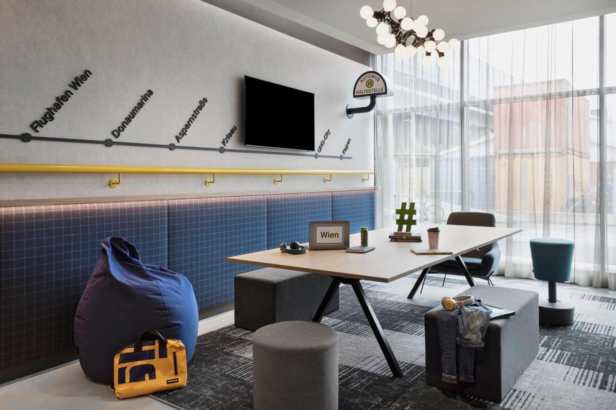Moxy Vienna City East Buitenkant foto