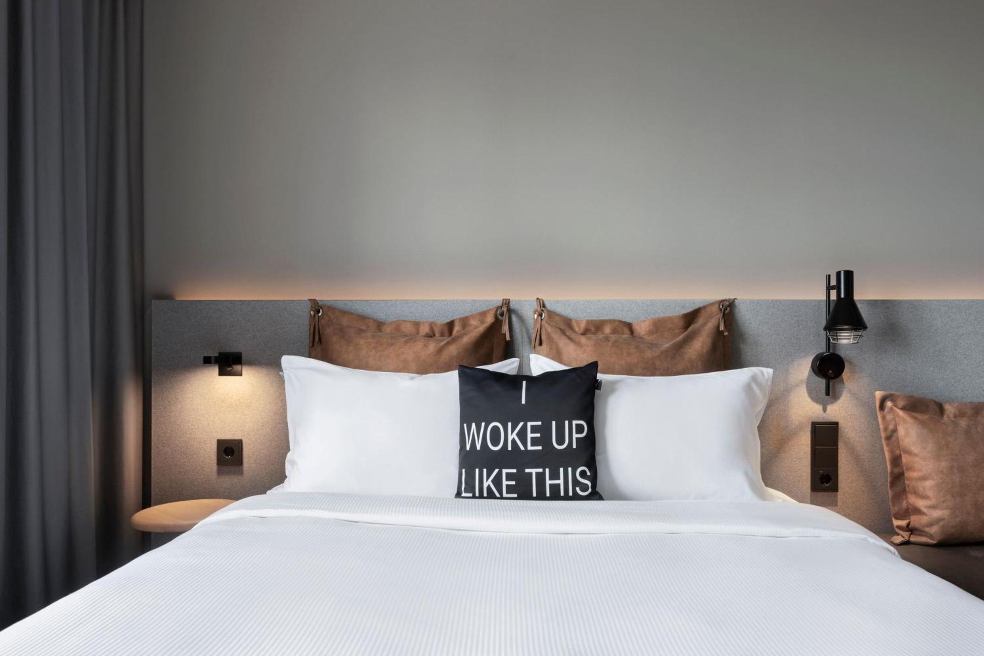 Moxy Vienna City East Buitenkant foto