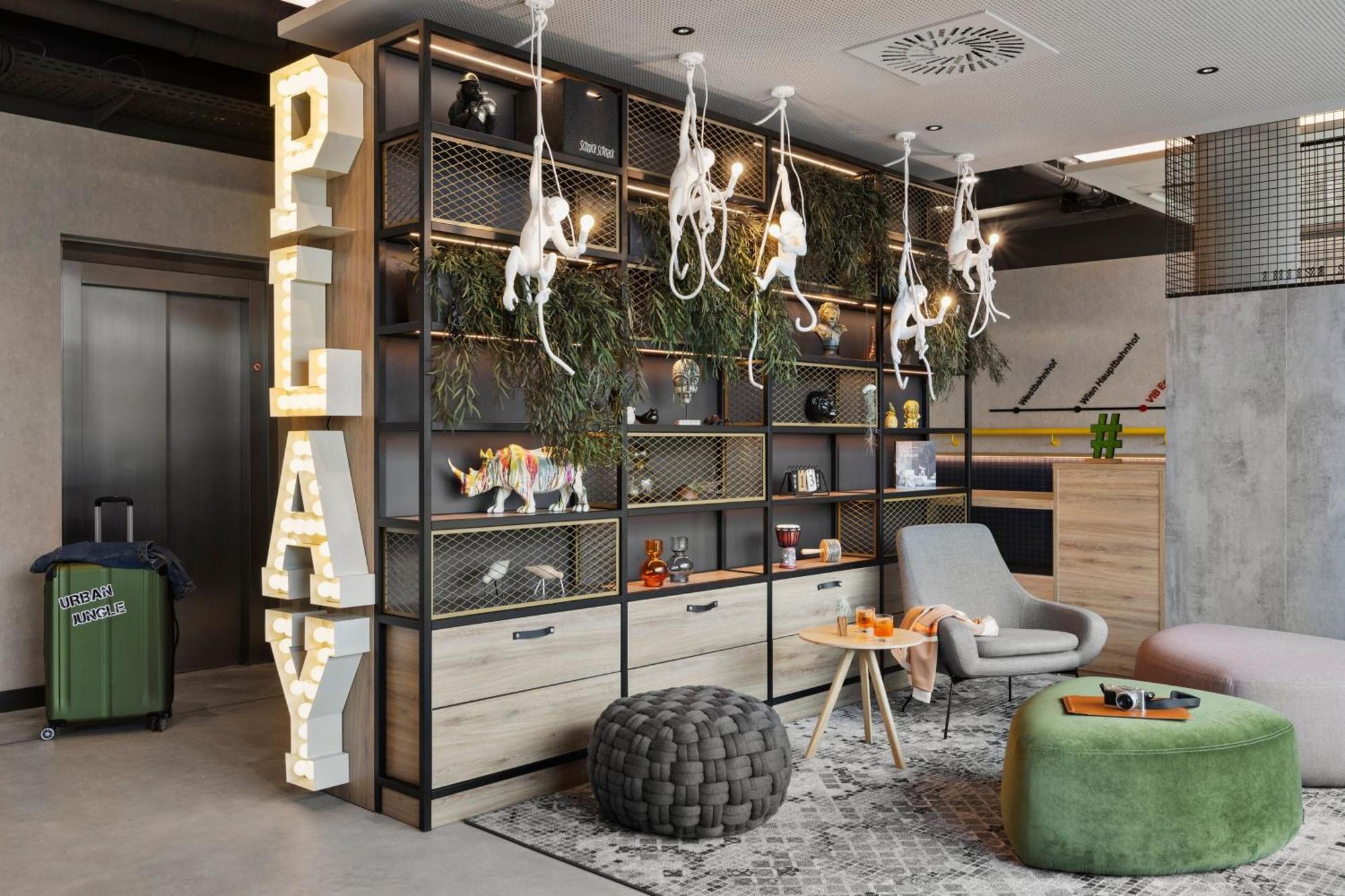 Moxy Vienna City East Buitenkant foto
