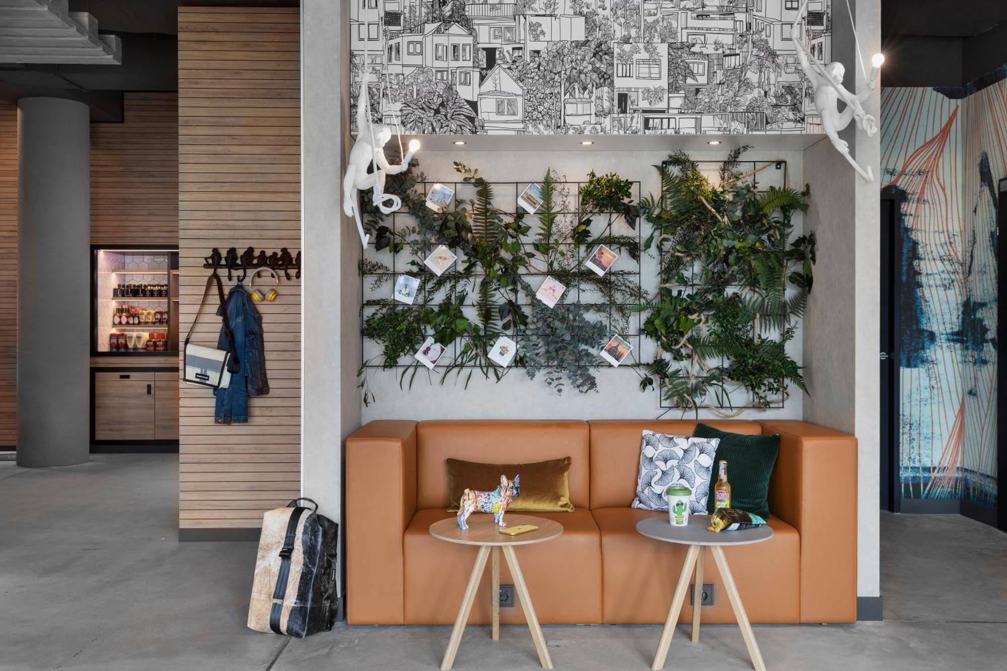 Moxy Vienna City East Buitenkant foto