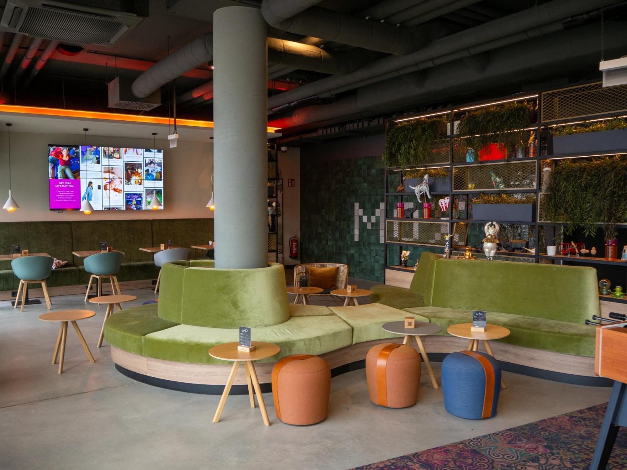 Moxy Vienna City East Buitenkant foto